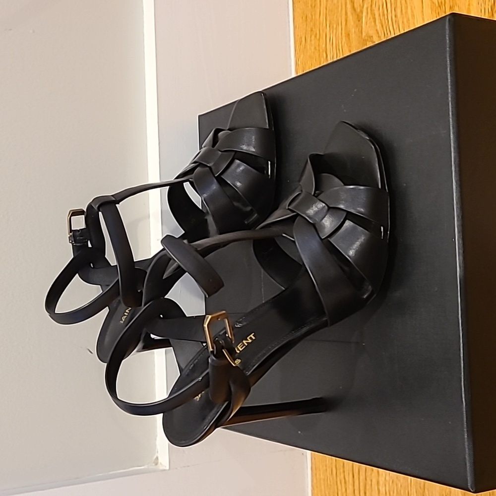 Saint Laurent Tribute Sandal 105 size 37